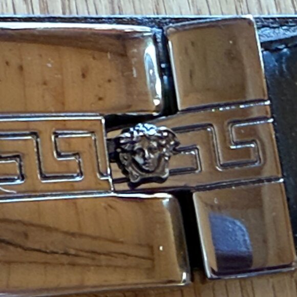 Gorgeous vintage 1990s/2000s Versace belt!  Very gently worn, 85 main image 9